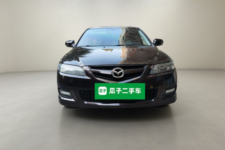 马自达6 2013款 2.0L 自动时尚型车身外观2