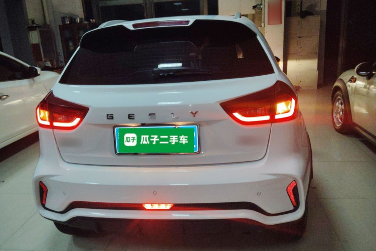 吉利汽车 远景X3 2021款 PRO 1.5L CVT尊贵型车身外观6004