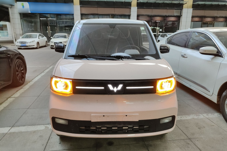 五菱汽车 宏光MINIEV 2022款 马卡龙时尚款 磷酸铁锂车身外观6001