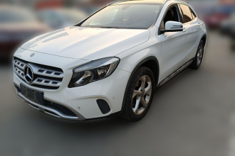 奔驰GLA 2019款 GLA 200 动感型