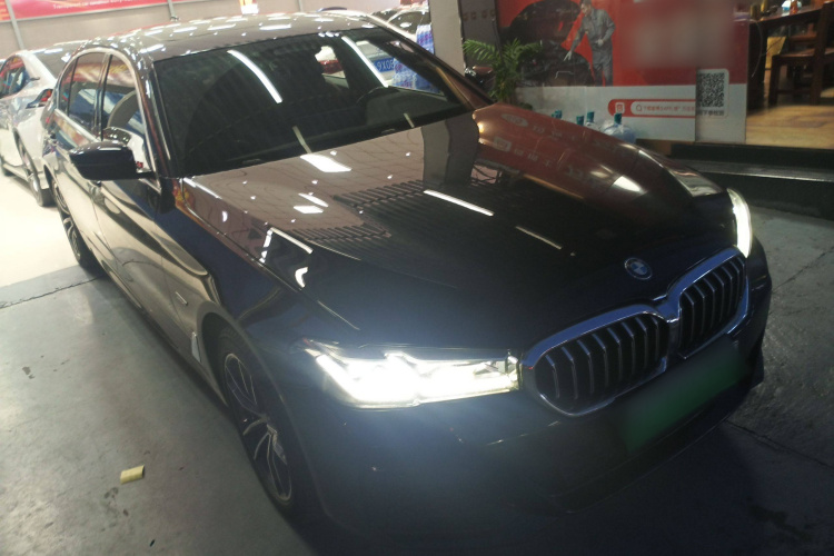 宝马5系新能源 2022款 改款二 535Le 先锋版M运动套装车身外观6002