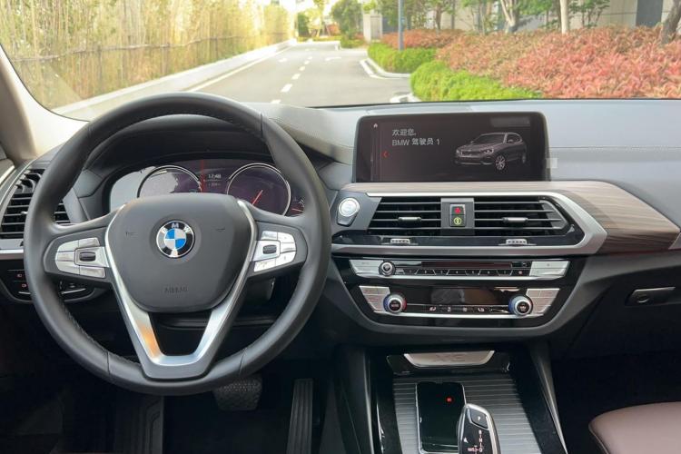 宝马X3 2018款 xDrive28i 豪华套装 国VI中控内饰7004