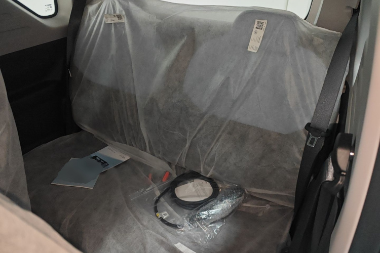 吉利银河 2024款 熊猫mini 200km 耐力熊中控内饰21