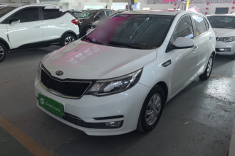 起亚K2 2015款 两厢 1.4L MT GLS炫酷版