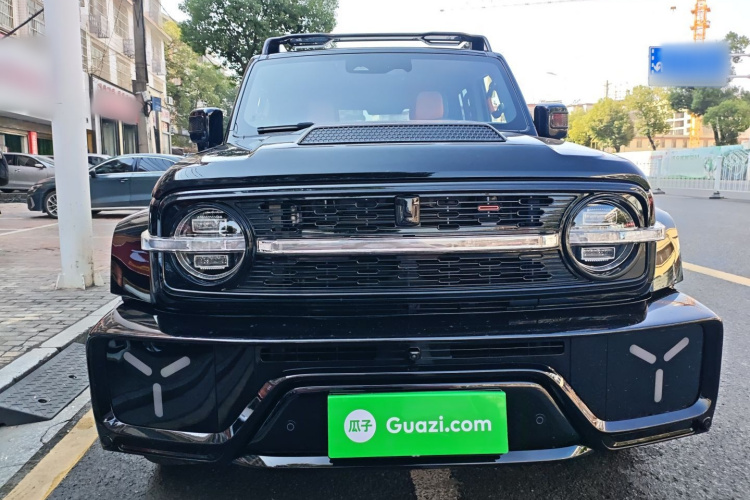 超境汽车 共创坦克300 2023款 2.0T 赛博骑士车身外观2