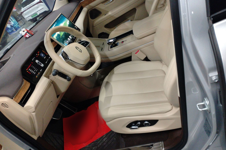 鸿蒙智行 问界M7 2024款 1.5T 智驾四驱Max版 5座局部细节19