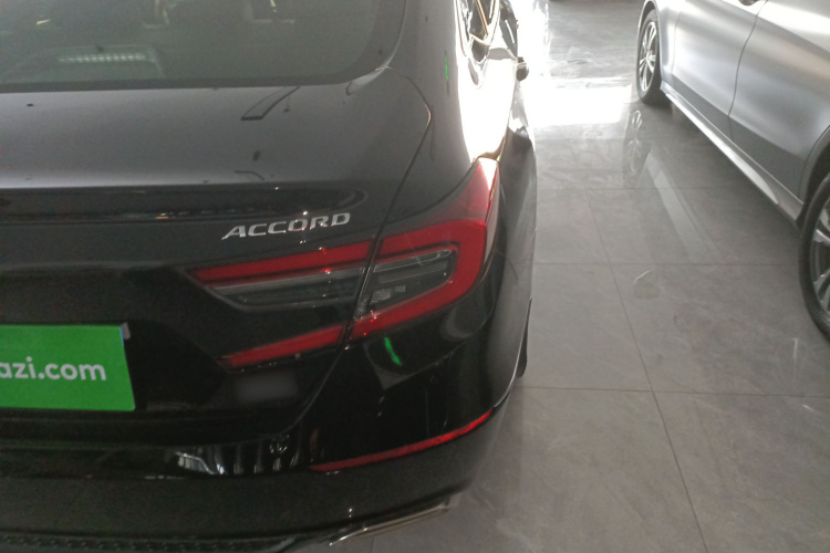 本田 雅阁 2022款 260TURBO 豪华版车身外观6006