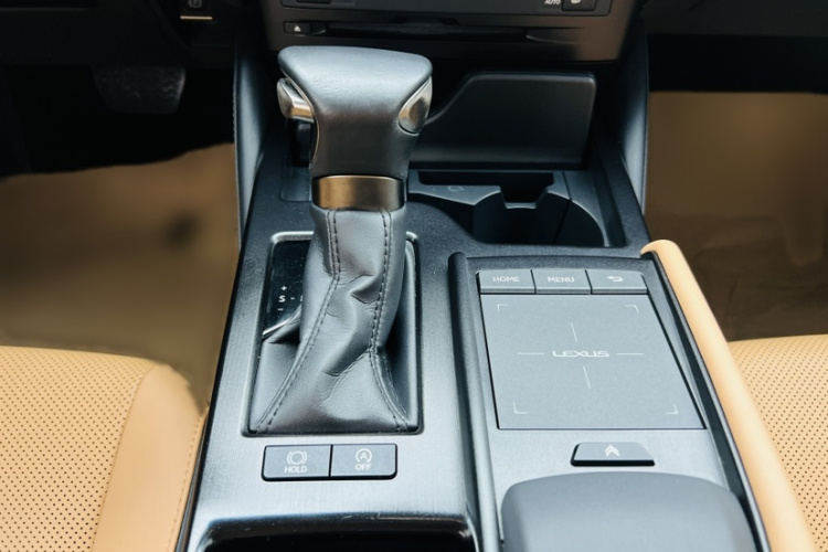 雷克萨斯ES 2021款 260 卓越版中控内饰7007