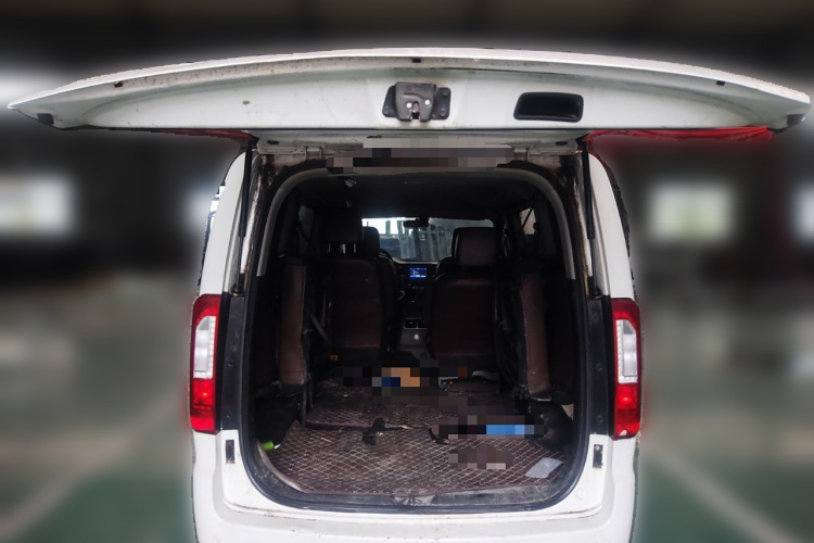 江淮瑞风 瑞风M3 2016款 宜家版 1.6L 豪华智能型局部细节23