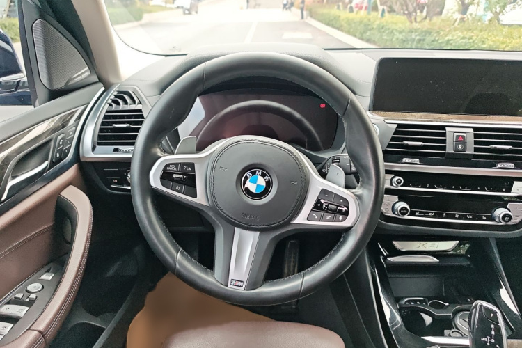 宝马X3 2020款  xDrive28i M运动套装局部细节13