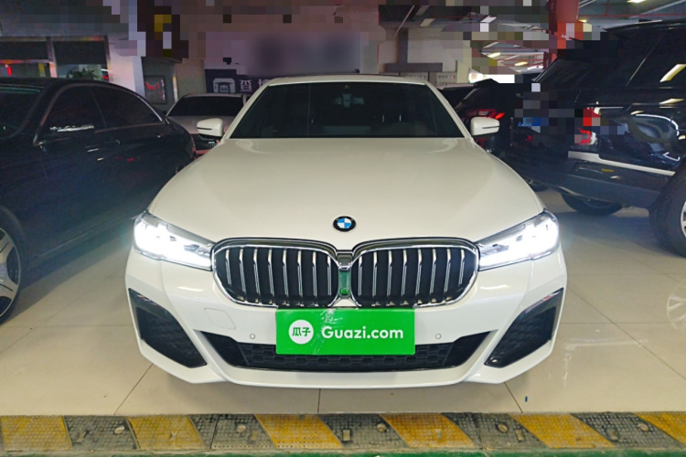 宝马5系 2022款 改款 530Li xDrive M运动套装车身外观6001