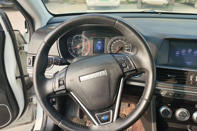 哈弗H6 2018款 蓝标 运动版 1.5T 自动两驱精英型中控内饰7002
