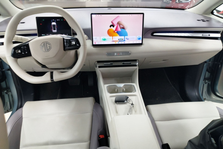 名爵 MG4 EV 2026款 437 自由版中控内饰7002