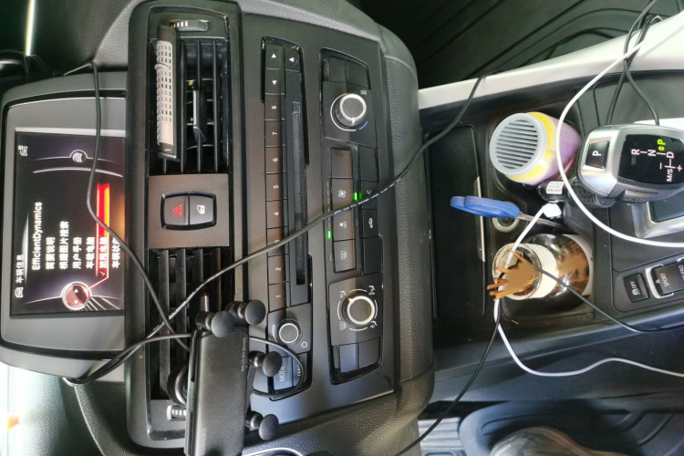 宝马1系(进口) 2013款 改款 116i 领先型局部细节16