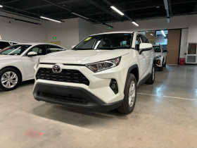 丰田 RAV4荣放 2024款 2.0L CVT两驱都市版
