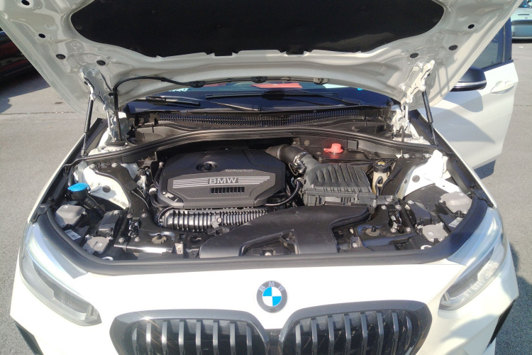 宝马1系 2022款 125i M运动曜夜版局部细节24