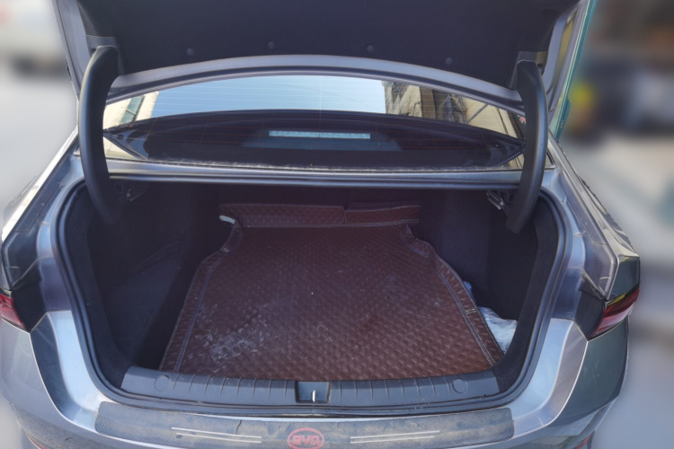 比亚迪 秦PLUS 2025款 DM-i 智驾版 55KM领先型中控内饰23