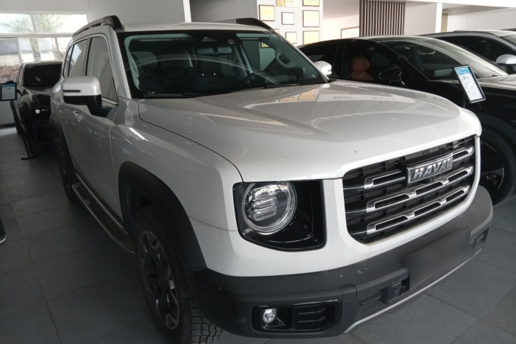 哈弗大狗 2022款 2.0T DCT四驱哮天犬版车身外观3