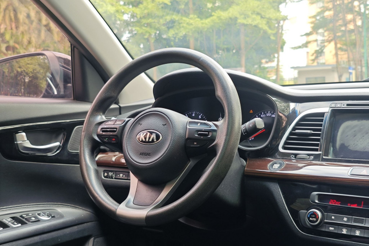 起亚K4 2014款 1.8L 自动GLS局部细节13