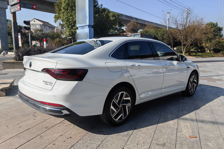 大众 速腾 2025款 改款三 300TSI DSG超越版车身外观6007