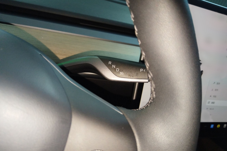 特斯拉 Model 3 2022款 后轮驱动版局部细节18