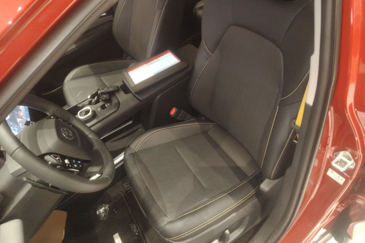 丰田bZ5 2025款 550 PRO智行版局部细节19