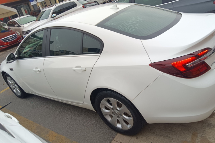 别克 君威 2014款 1.6T 时尚技术型车身外观4