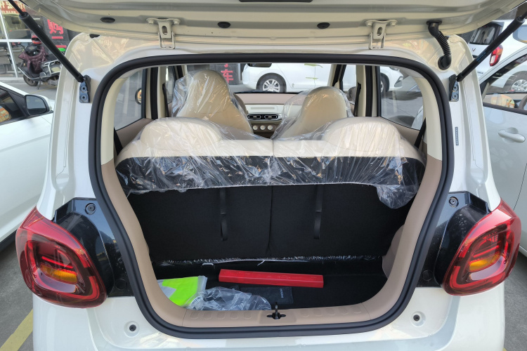 五菱汽车 宏光MINIEV 2025款 四门版 进阶款局部细节23