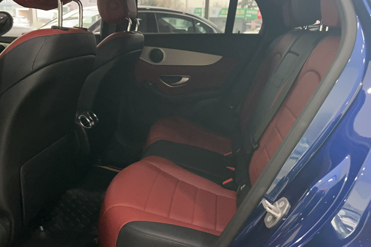 奔驰GLC轿跑 2017款 GLC 200 4MATIC 轿跑SUV中控内饰7001