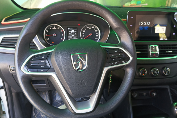 宝骏730 2019款 1.5L 手动时尚型 7座 国VI局部细节13