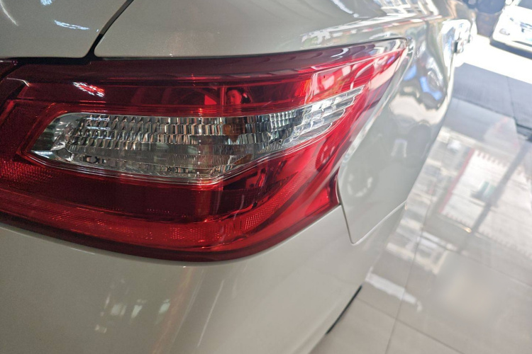 日产 天籁 2016款 改款 2.0L XL舒适版车身外观6001