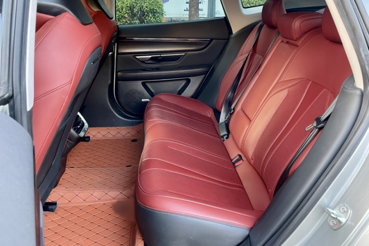 小鹏P7 2020款 670N中控内饰7004