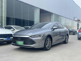 比亚迪 秦PLUS 2021款 DM-i 55KM 旗舰型