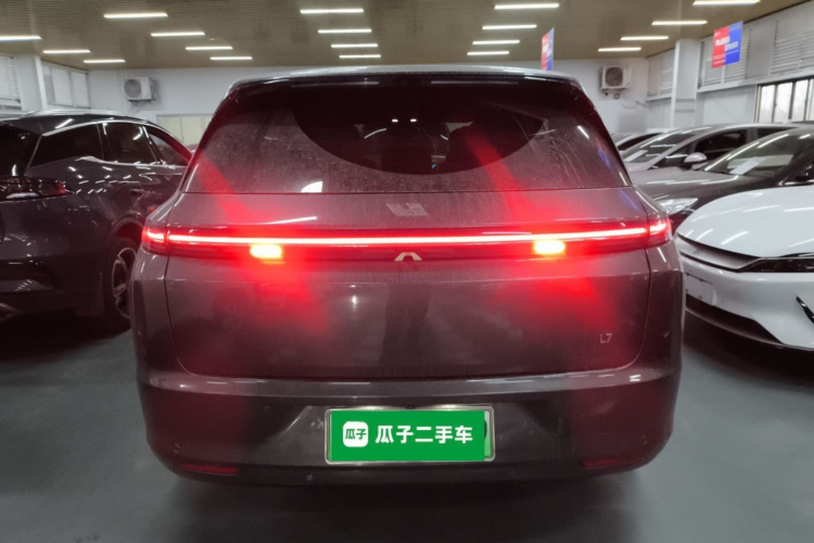 理想汽车 理想L7 2023款 Max车身外观6004