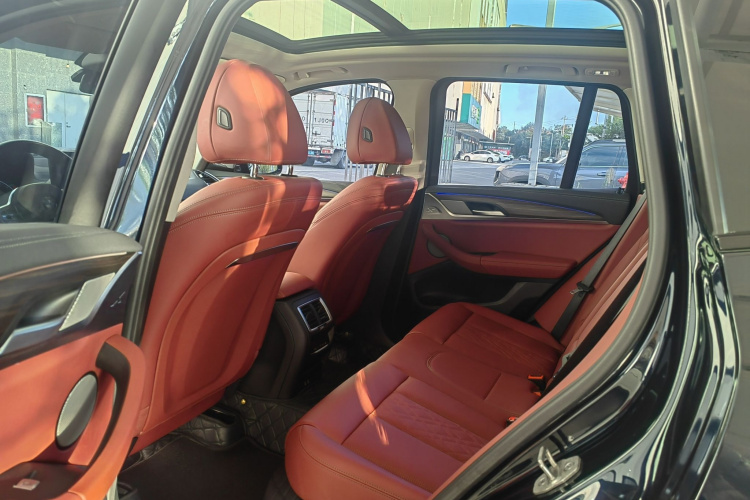 宝马X3 2023款 改款 xDrive30i 领先型 M曜夜套装中控内饰7007