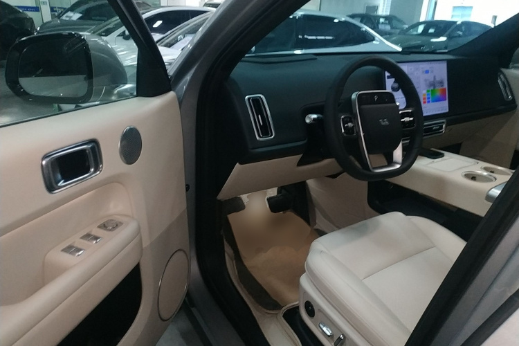 理想汽车 理想L6 2024款 Pro中控内饰7003