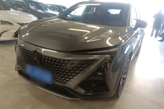 长安UNI-T 2022款 1.5T 尊贵型