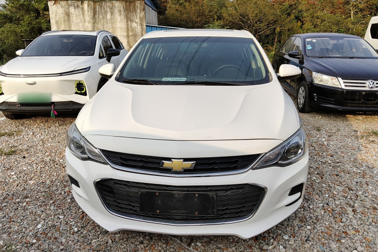 雪佛兰 科沃兹 2016款 1.5L 自动欣悦版车身外观2