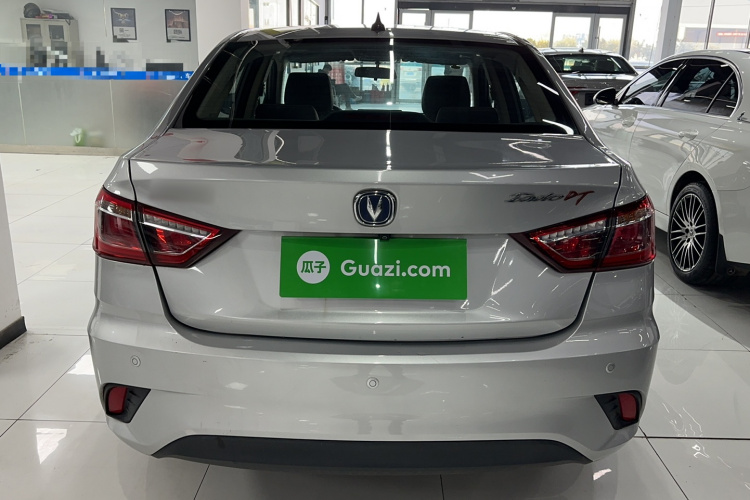 长安 逸动DT 2018款 1.6L 自动尊享型车身外观6004