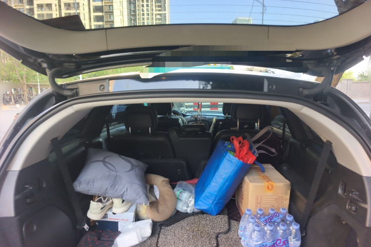 奔驰R级 2017款 R 320 4MATIC 商务型臻藏版中控内饰23