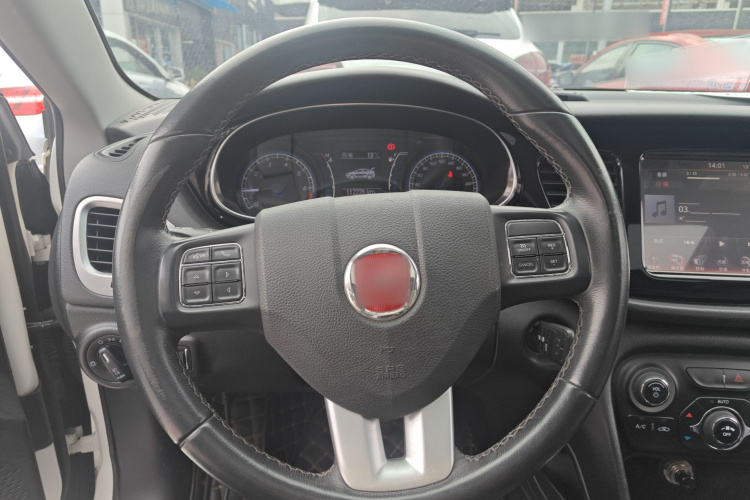 菲亚特 菲翔 2012款 1.4T 自动尊享版中控内饰13