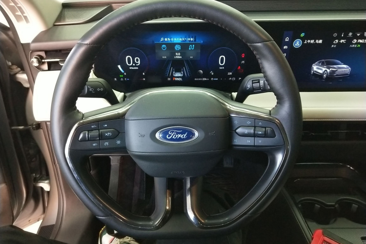 福特 蒙迪欧 2022款 EcoBoost 245 豪华型中控内饰13