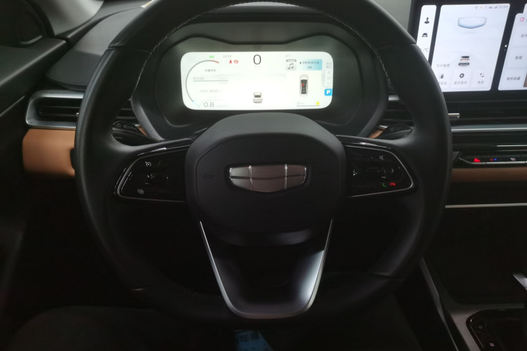 吉利汽车 帝豪 2025款 第4代 1.5L CVT旗舰型中控内饰13