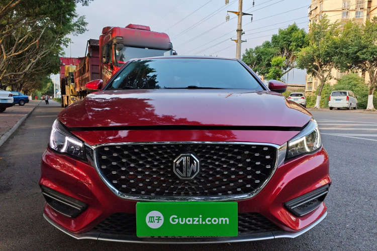 名爵 MG6 2019款 20T 自动运动版车身外观2