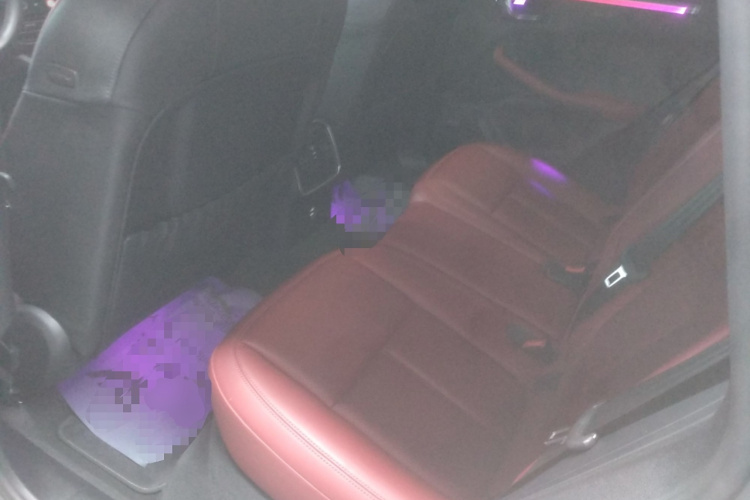 保时捷 2022款 Macan 2.0T中控内饰21