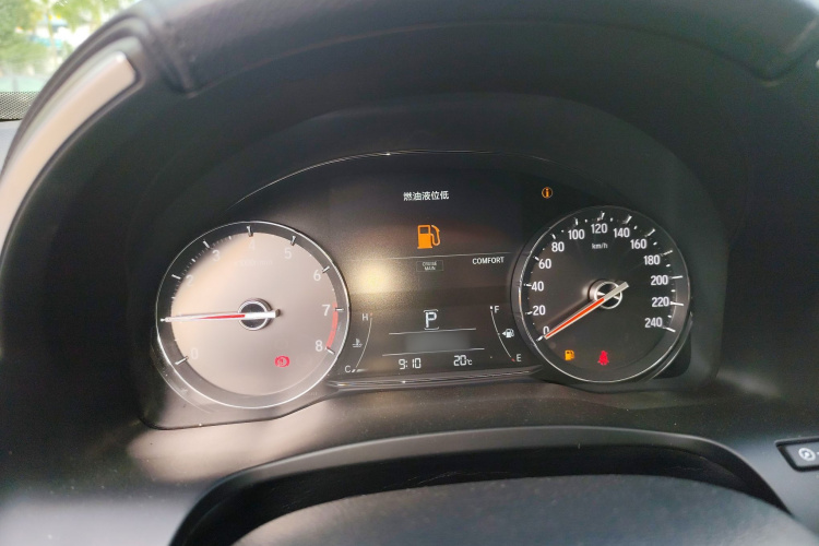 本田 冠道 2020款 370TURBO 四驱尊享版局部细节14