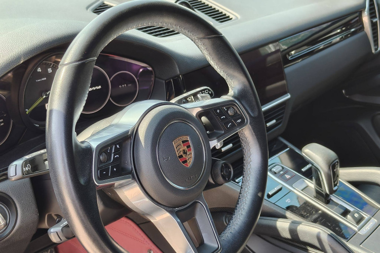 保时捷 Cayenne新能源 2020款 Cayenne E-Hybrid 2.0T中控内饰7002