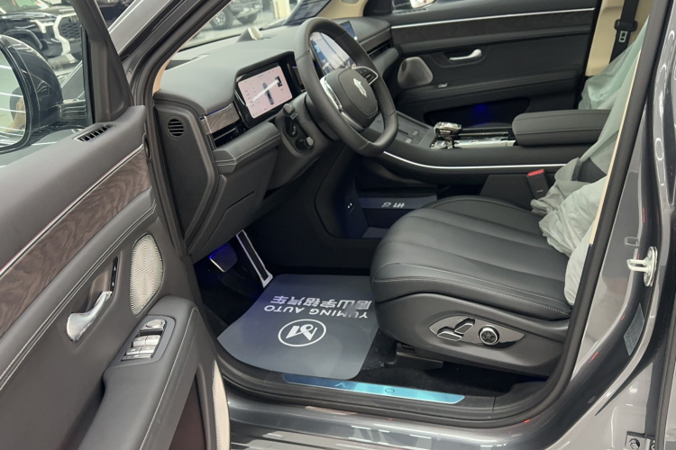 鸿蒙智行 问界M7 2024款 1.5T 智驾后驱Max版 5座中控内饰7002