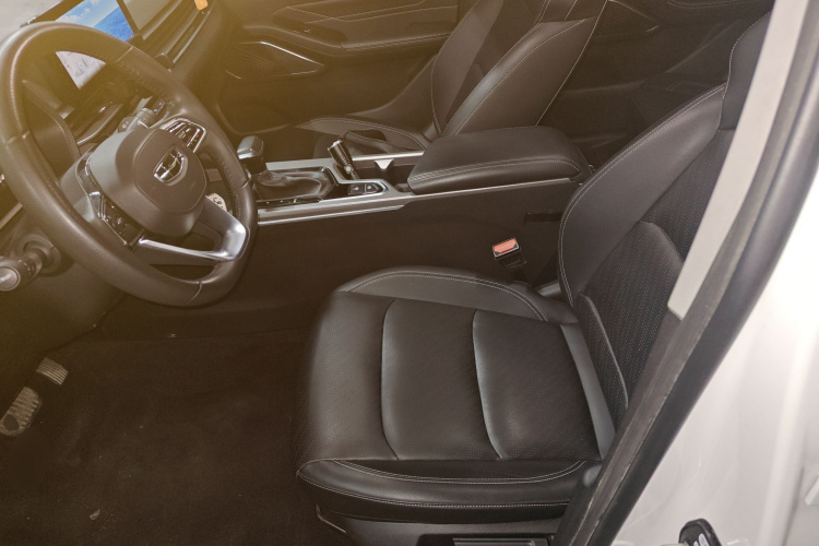 吉利汽车 帝豪 2022款 第4代 1.5L CVT尊贵型局部细节19