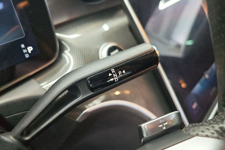 奔驰C级 2022款 C 260 L 运动版局部细节18